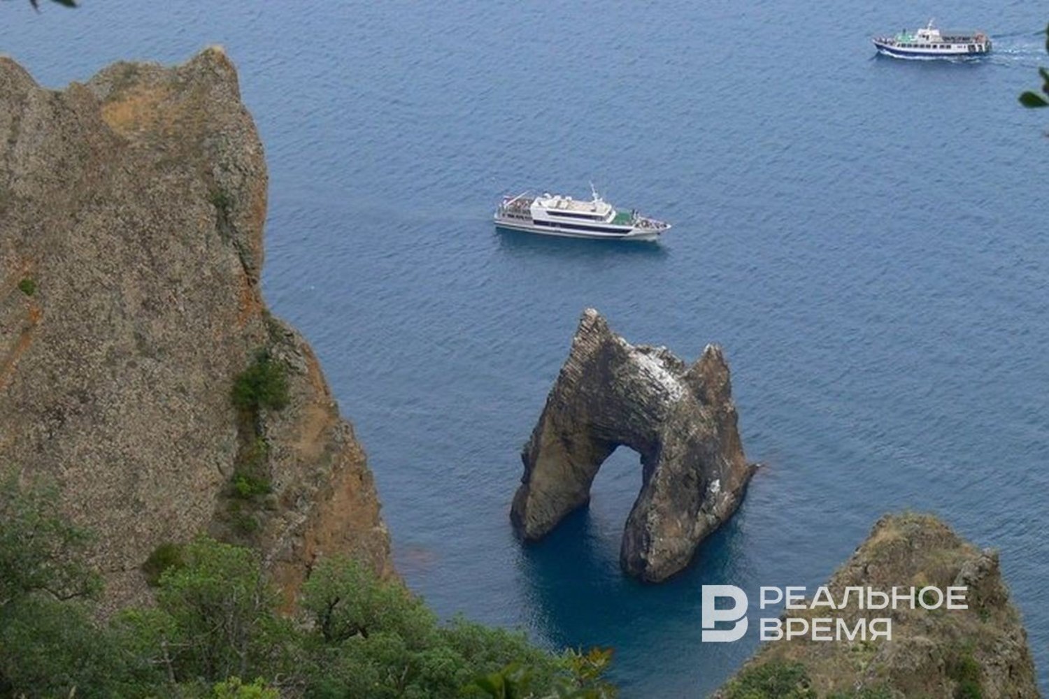 Черногория пока не будет вводить визы для россиян