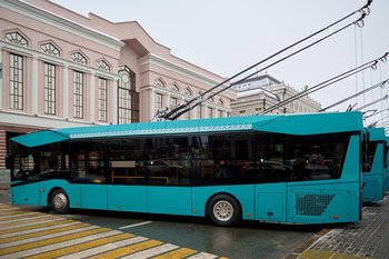 В Казани остановлено движение пяти троллейбусных маршрутов из‑за аварии