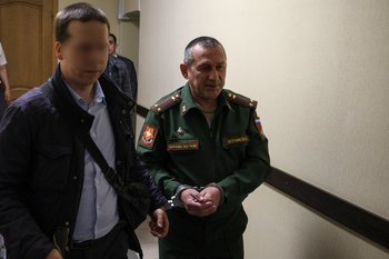 Задержали в нефтеграде, отпустили в Казани: как военный суд освободил военкома Альметьевска под «домашку»