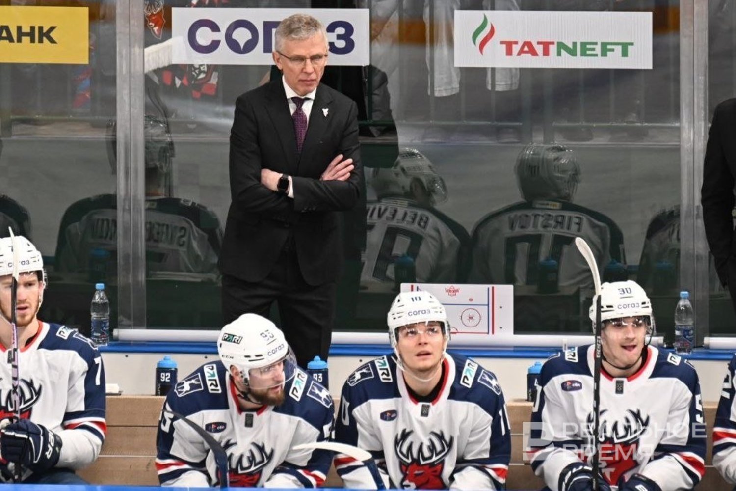 «Вопрос исчерпан»: Ларионов отреагировал на слухи об уходе Карпухина из СКА