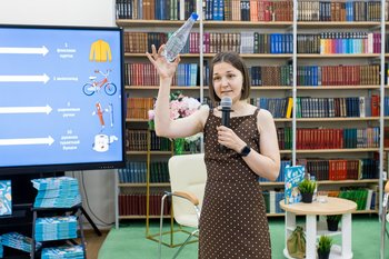 Автор книги «Ася и волшебные очки» встретилась с нижнекамскими школьниками