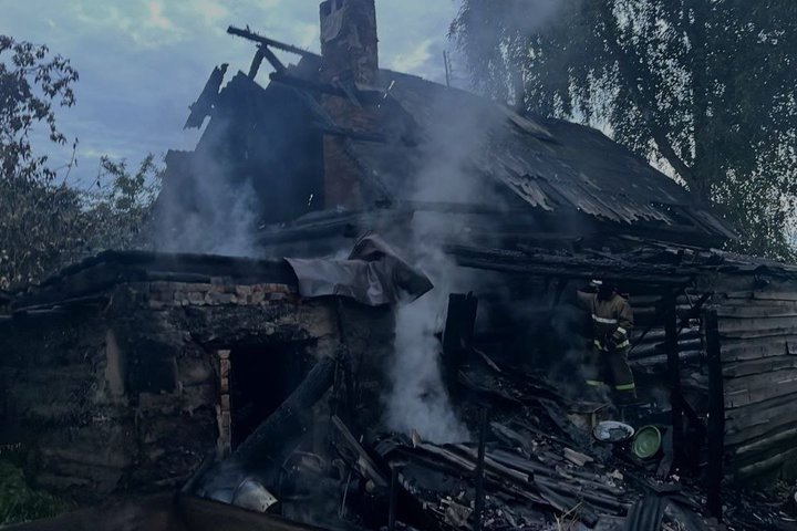 Две пожилые женщины погибли при пожаре в Мамадыше