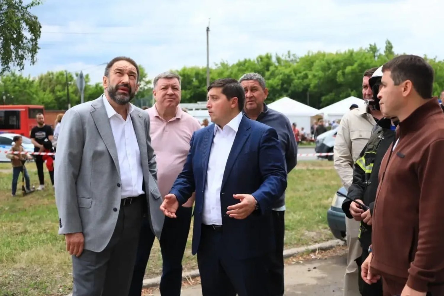 В Нижнекамске начали разбирать разрушенные после атаки БПЛА квартиры