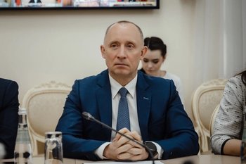 Замгубернатора Курской области Базарова этапировали в Москву для допроса