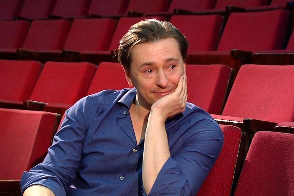 Безруков, Певцов и Писарев названы претендентами на пост ректора МХАТ