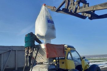 В Татарстане стартовали весенние полевые работы по подкормке озимых культур