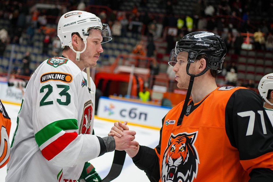 Источник: «Ак Барс» может обменять Яшкина в «Трактор» на Григоренко