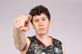 Александр Платунов покинул УНИКС — начало и конец сезона он пропустил из-за травм