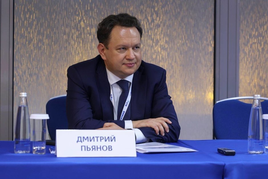 Чистая прибыль группы ВТБ по МСФО за 8 месяцев составила 327,6 млрд рублей