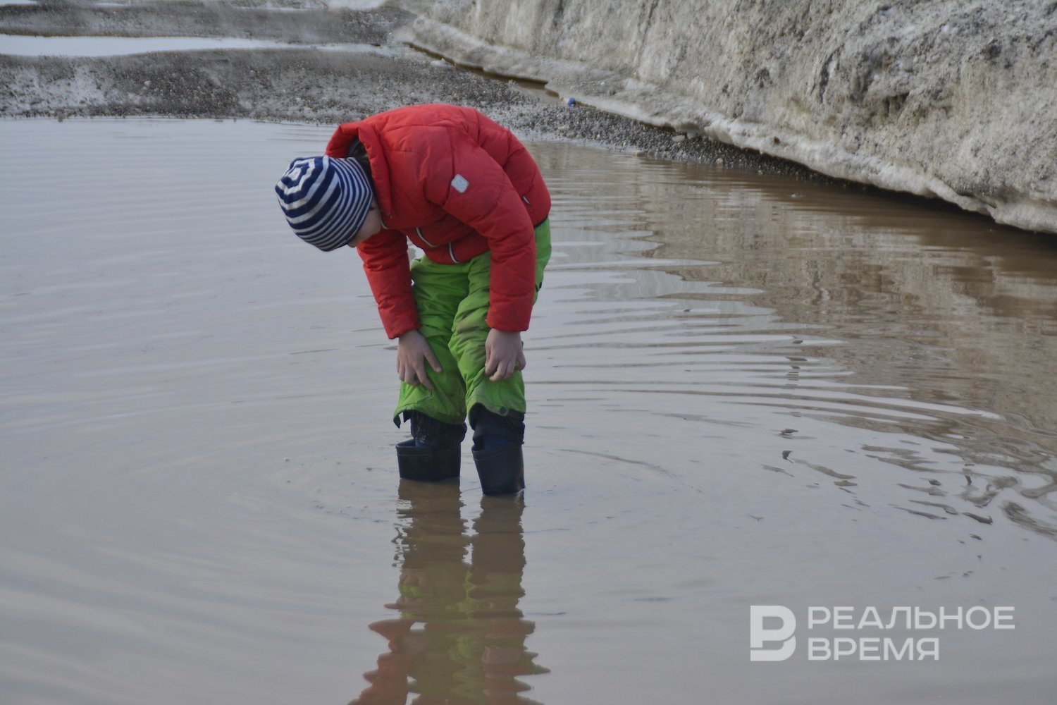 В Татарстане талые воды подтопили участки в Новых Сокурах и Молькеево