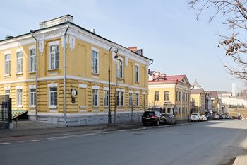 ГАИ в Казани привлекла водителя Hyundai за езду по «встречке» на односторонней улице
