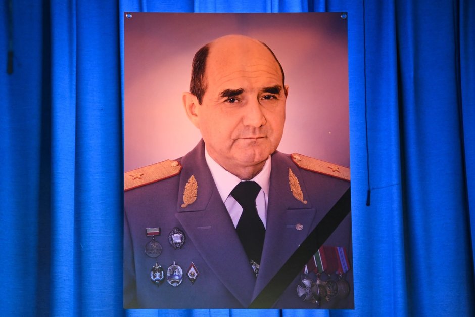 «Мы всегда будем его помнить — как образец служения республике и своему Отечеству»