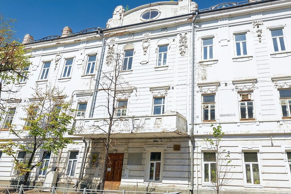Казань продает памятник модерна — Дом Молоткова на улице Горького