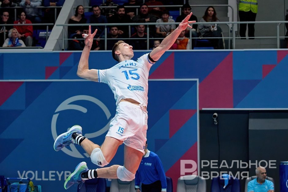 "Зенит-Казань" стартовал в Суперлиге с гостевой победы над "Динамо"