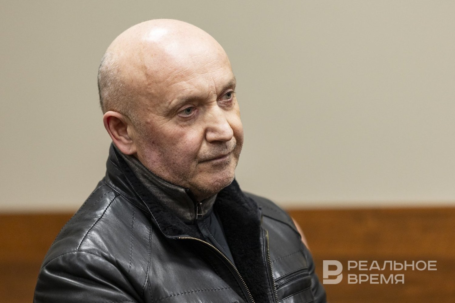 В Казани по делу о конверте на 2,5 млн пошел под суд экс-начальник отдела ЖКХ Кабмина Татарстана
