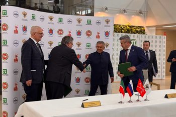 Татарстанские вузы подписали соглашения о сотрудничестве с СПбПУ