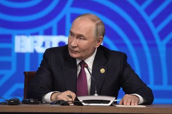 Путин подписал закон об отмене запрета на фирмы-«матрешки»