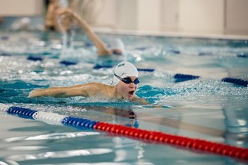 Глава WADA призвал не политизировать дело китайских пловцов