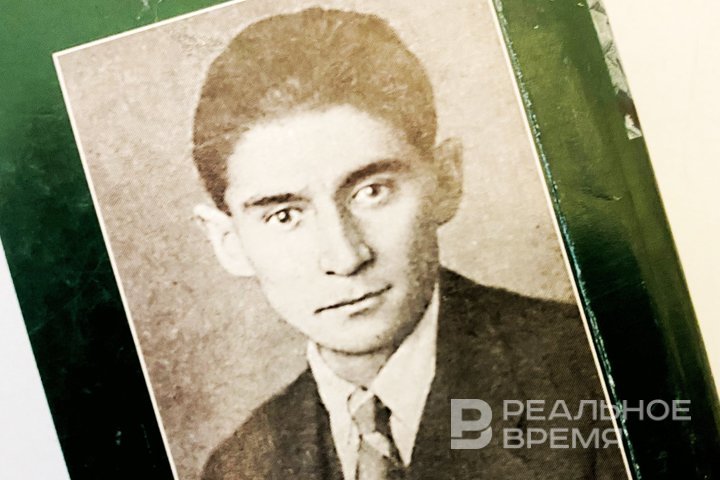 Широкой публике впервые представили страницу, вырванную из рукописи романа Франца Кафки «Замок»