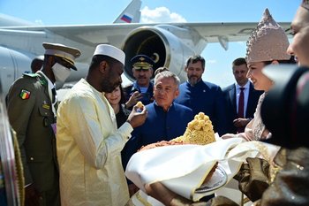 В казанском Кремле началась встреча Минниханова и Гойта