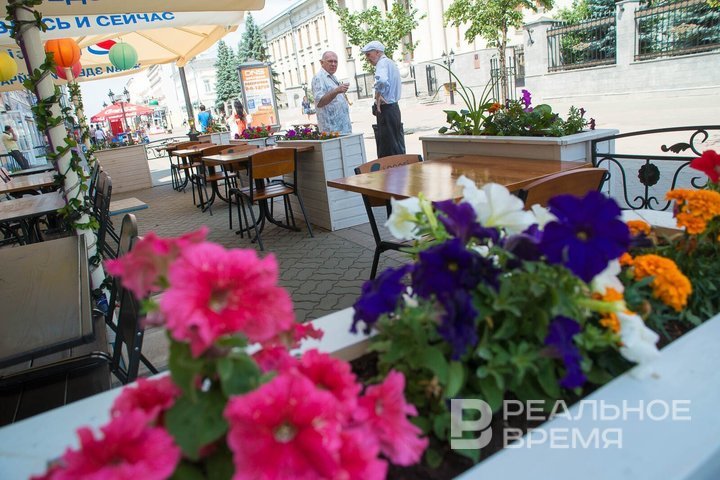 В Казани число бесплатных летних веранд достигло 128
