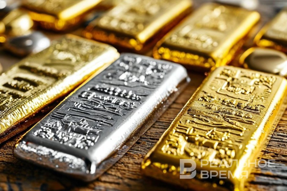 Цены на драгоценные металлы снизились на торгах в Нью-Йорке