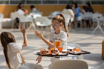 Ученые обнаружили связь между ростом ребенка и его успеваемостью в школе: высокие дети учатся лучше