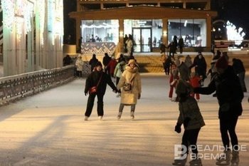 Каток в парке «Черное озеро» закроют на три дня