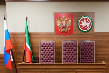 Суд в Казани признал незаконным увольнение под психологическим давлением