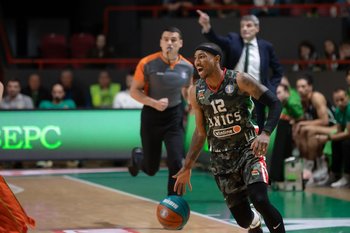 Карусель лидерства: как УНИКС догонял «Локомотив-Кубань», и наоборот