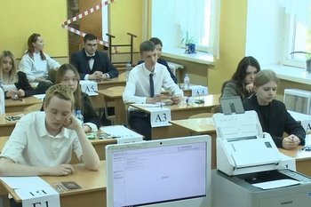 Выпускники татарстанских школ сдали первый обязательный экзамен по русскому языку