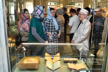 «В Медине — Мухаммед, в Туркестане — Ходжа Ахмед»