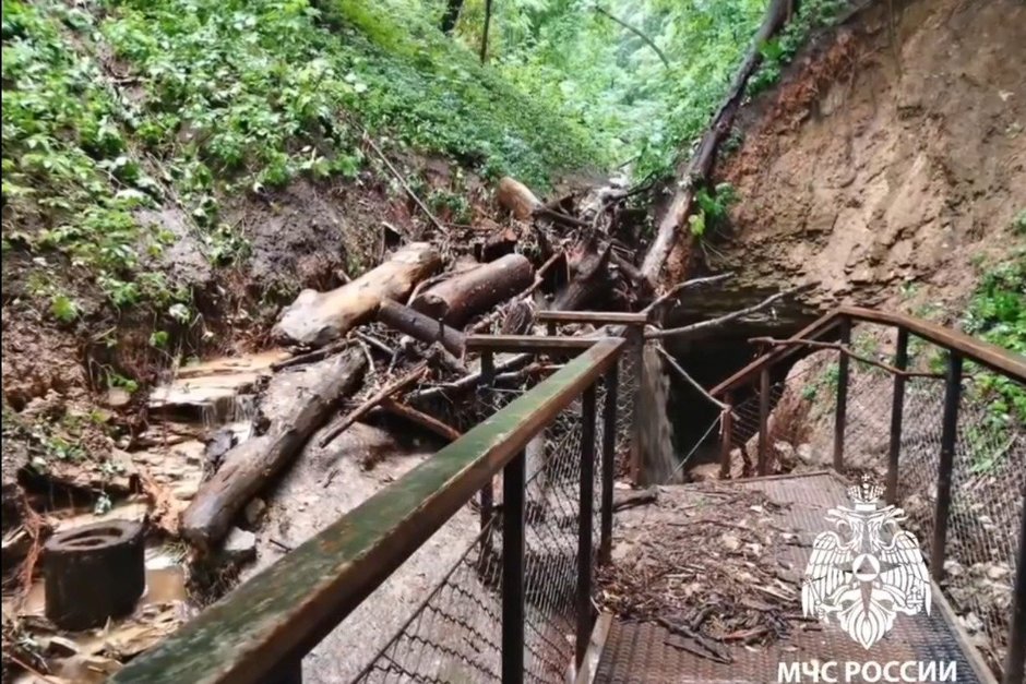 10 человек спаслись из затопленных Юрьевских пещер в Татарстане