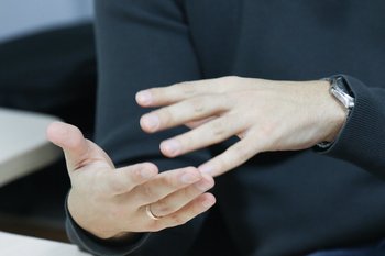 В Абу-Даби продолжаются переговоры по Украине в трехстороннем формате