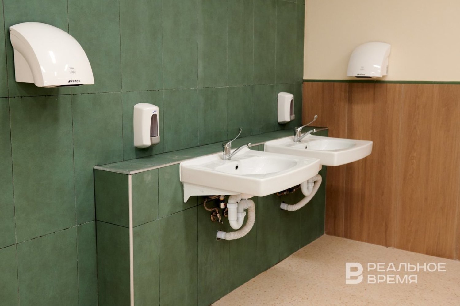 По трем адресам Вахитовского района отключат холодную воду