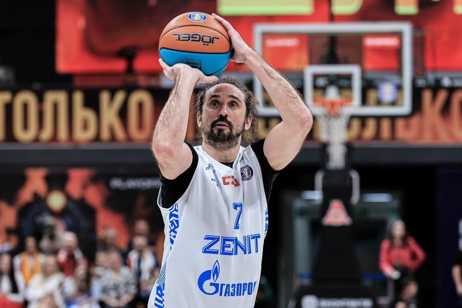 Дячок о переходе Шведа в УНИКС: "Хотим, чтобы лучшие игроки оставались в России"