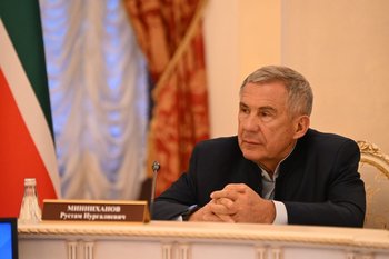 Минниханов обсудил развитие спорта в республике с главой Минспорта России