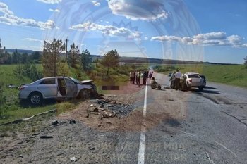 В ДТП в Сармановском районе погибли два человека — еще трое, включая детей, получили травмы