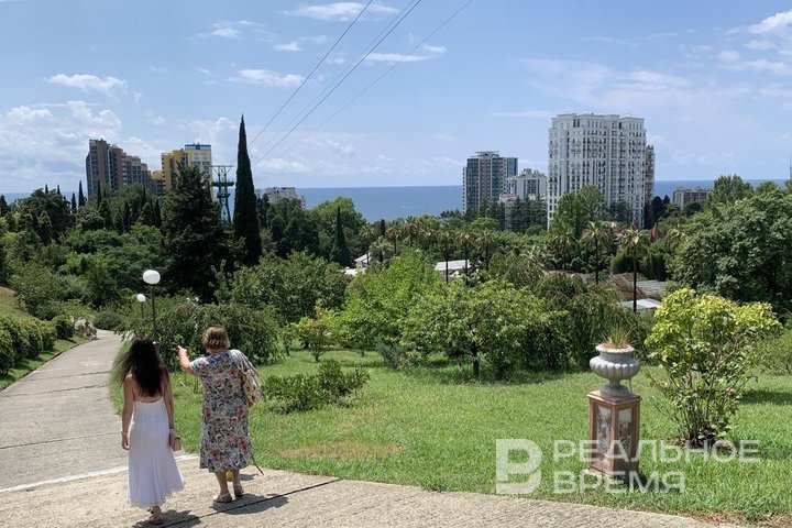 «Для того чтобы все рванули в Сочи, надо регулировать ценники и работу отелей в России!»