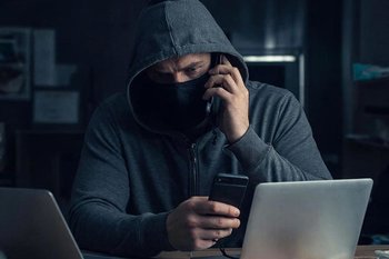 В 2025 году мошенники украли 5,3 млрд рублей у жителей Татарстана