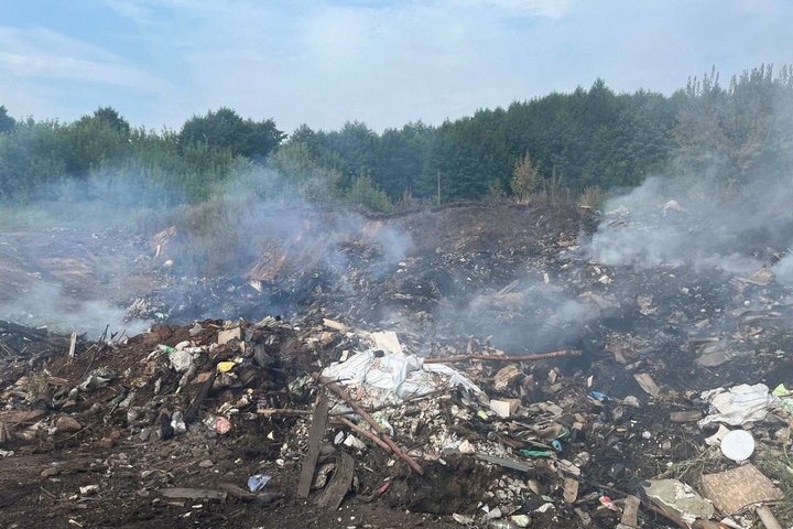 Экологи Татарстана проверили воздух в селе Болгар после возгорания свалки