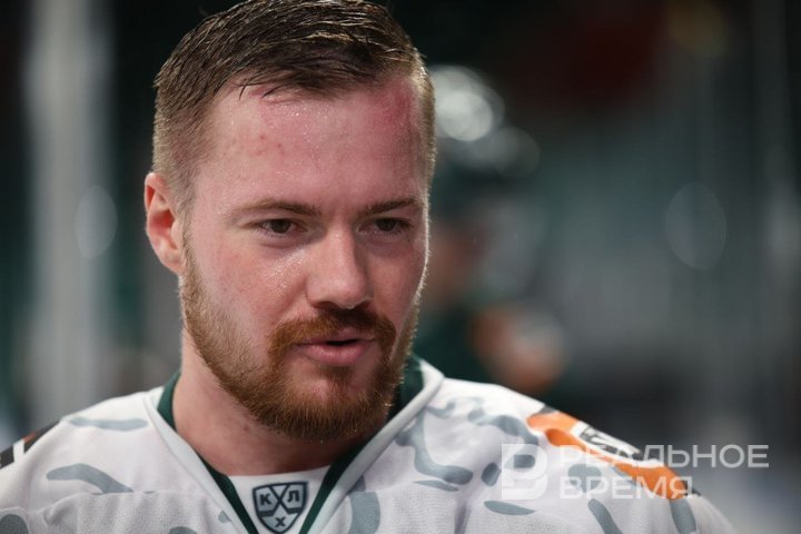 Защитник "Ак Барса" Карпухин поделился ожиданиями от матча с "Автомобилистом"