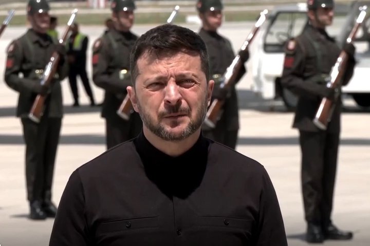 Зеленский выразил надежду на завершение конфликта с Россией к июню 2026 года