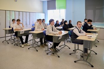 Мечта Метшина о 200 тыс. школьников в Казани к 2025 году оказалась несбыточной