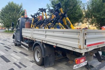 Депутат Милонов призвал убрать самокаты со всех центральных улиц в городах России