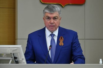 «Мам, на дороги денег нет»: мэр Челнов рассказал, как родня критикует его работу