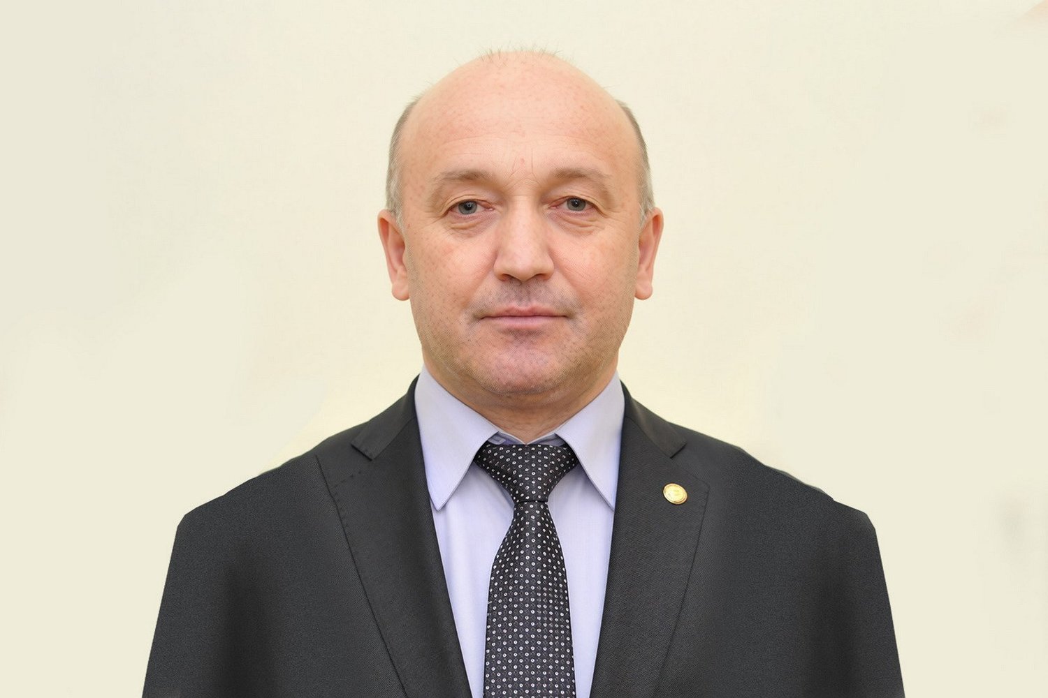 Начальника отдела ЖКХ кабмина РТ задержали по делу о взятке в размере 3 млн рублей