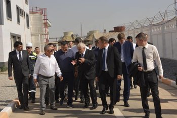 Рустам Минниханов посетил «Навоиазот», производящий половину химпродукции Узбекистана