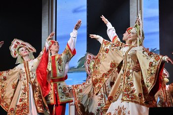 Минниханов: «Молодое поколение все больше интересуется своими корнями»