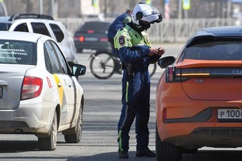 В России увеличат штраф за отказ остановиться по требованию полиции до 10 тысяч рублей